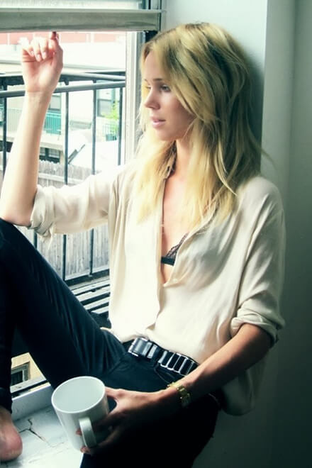 Mix đồ khoe áo lót ren - Xu hướng không dành cho nàng nhút nhát