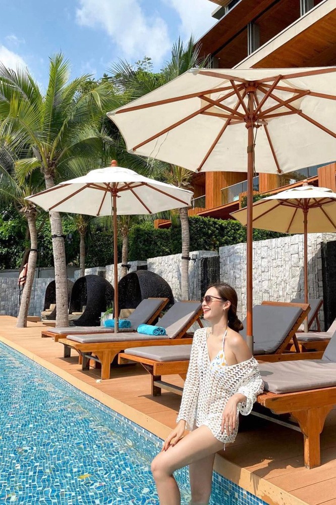 Áo lưới len hình trái tim cute đi biển