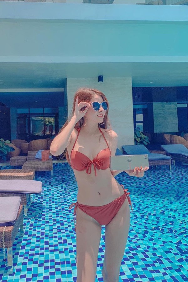 Đồ bơi hai mảnh cạp thấp nâng ngực BKN689