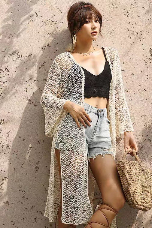 Áo lưới đi biển Hồ Ngọc Hà phom dài