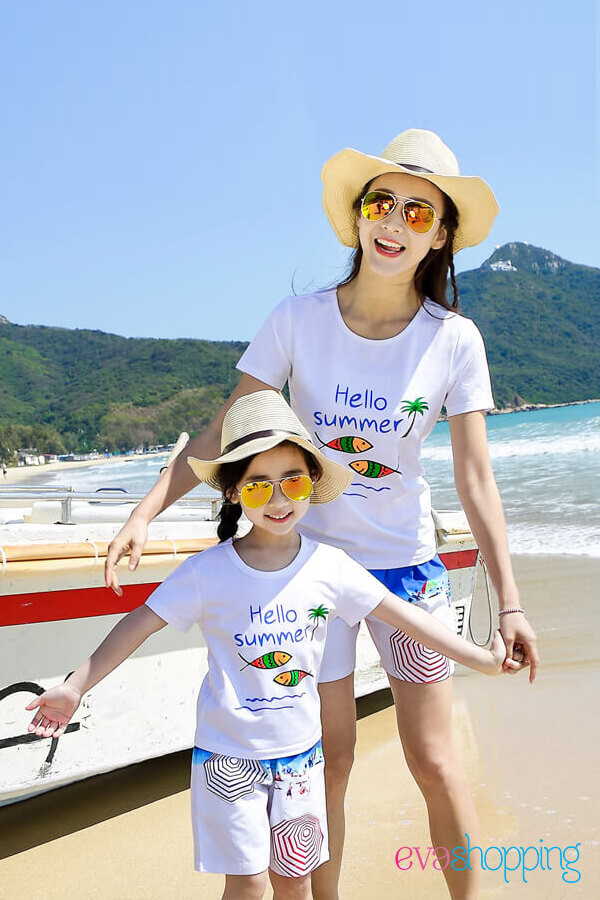 Đồng phục gia đình đi biển hello summer
