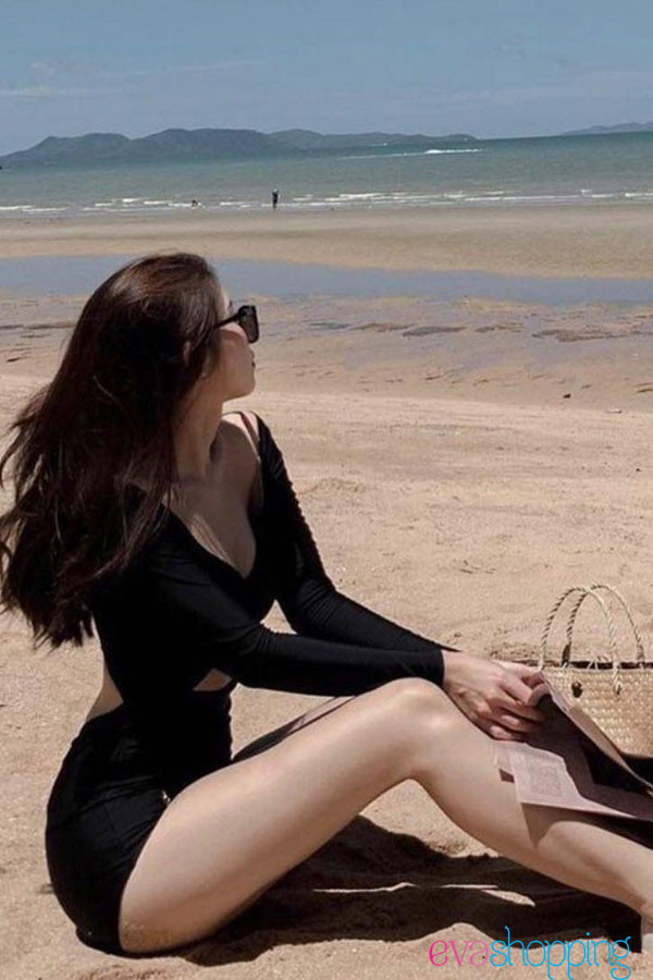 Bikini một mảnh màu đen BKN796