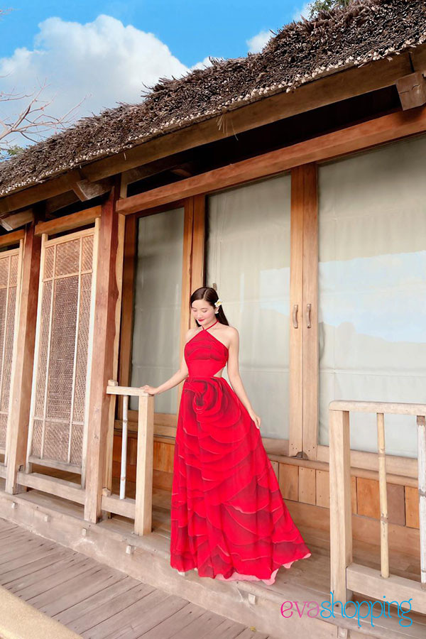 Đầm maxi cổ yếm hoa hồng M85