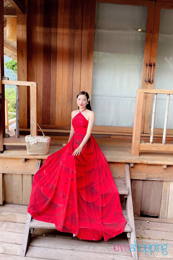 Đầm maxi cổ yếm hoa hồng M85