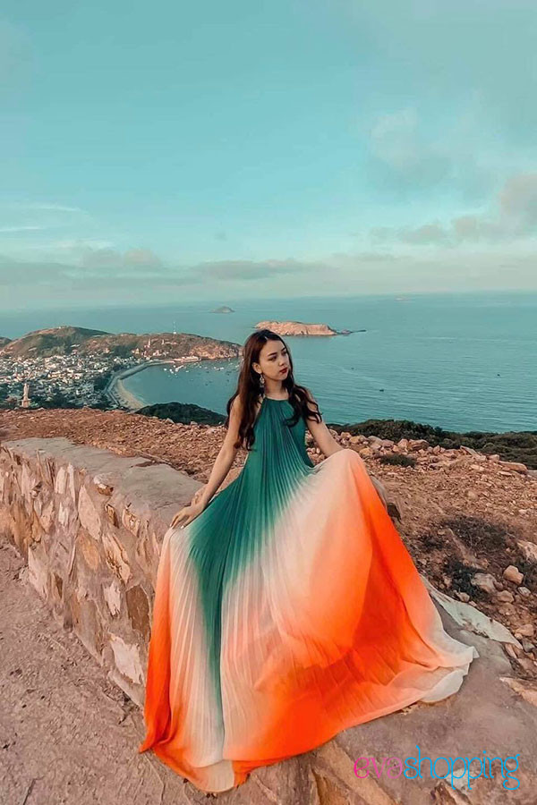 Đầm maxi dập cổ yếm M89