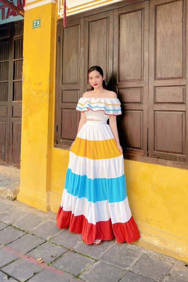 Đầm maxi trễ vai