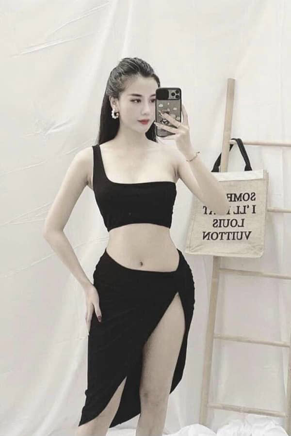 Sét hai mảnh cột chéo hông