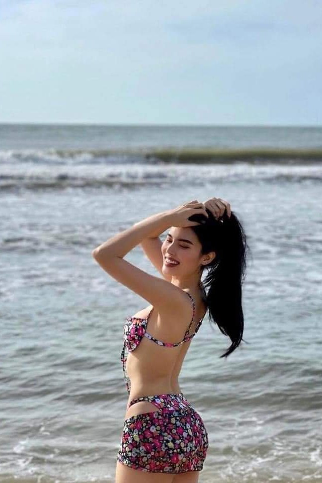 Sét bikini 3 mảnh họa tiết hoa nhí