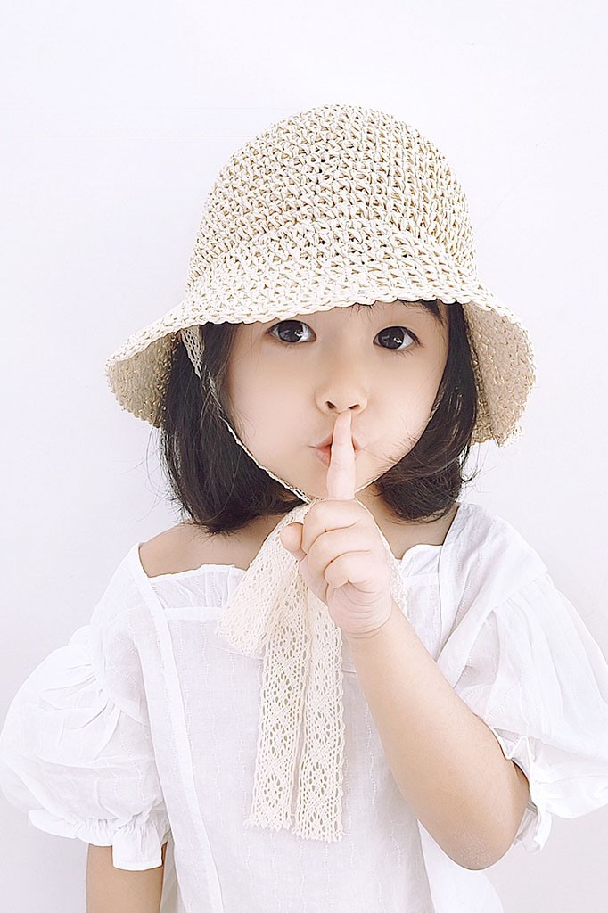 Nón cói cột dây cho bé