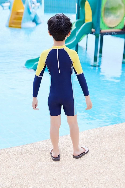Đồ bơi liền thân dài tay bé trai BBB11