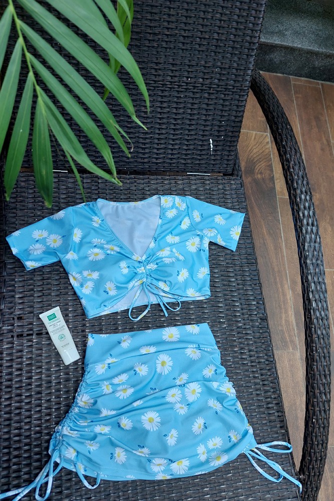 Đồ bơi nữ kín đáo dạng croptop BKN967