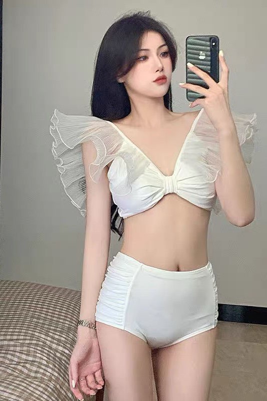 Bikini đi biển hai mảnh tay viền bèo