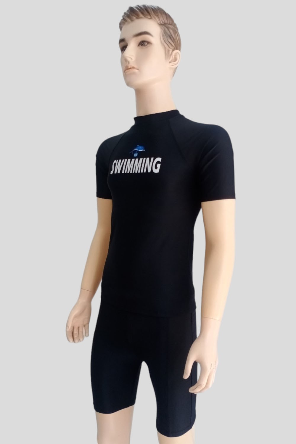 Bộ đồ bơi nam ngắn tay màu đen BBN10