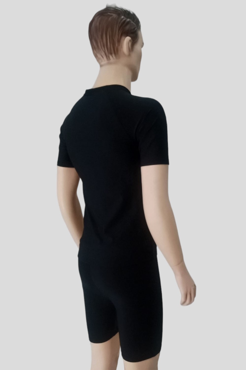 Bộ đồ bơi nam ngắn tay màu đen BBN10
