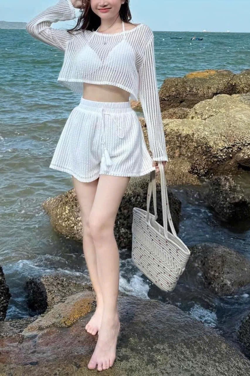 Bikini 3 mảnh đi biển ren BKN1066