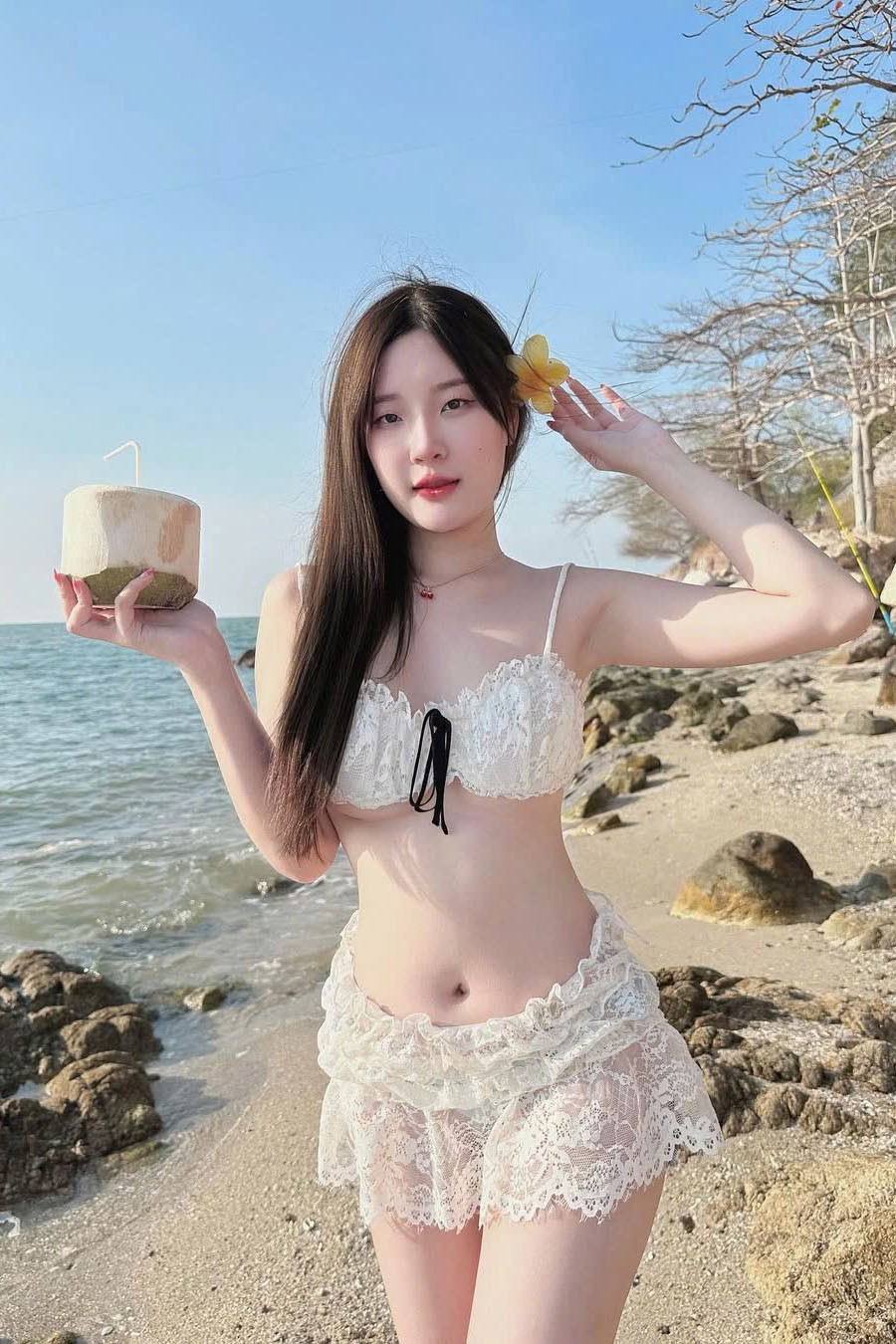 Bikini 3 mảnh ren BKN1117