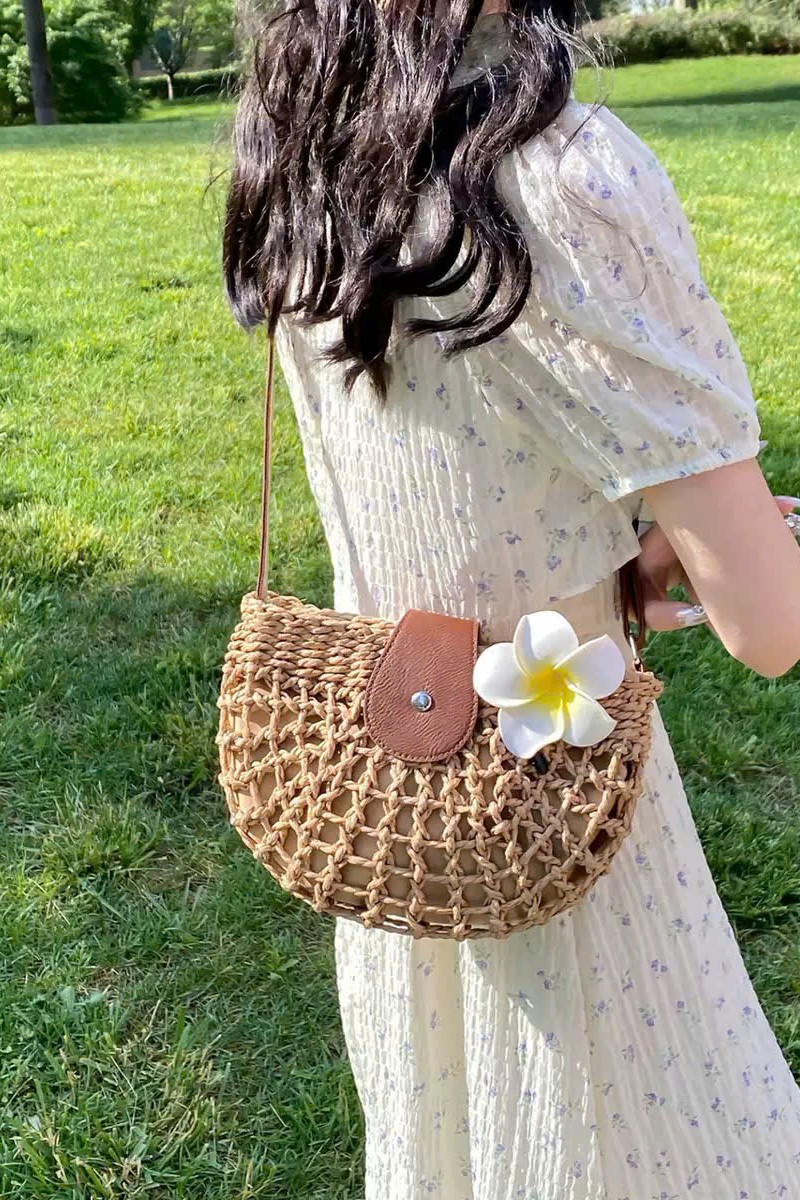 Túi cói bán nguyệt đi biển TC08