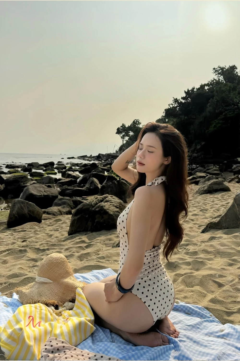 Bikini bodysuit chấm bi BKN1143