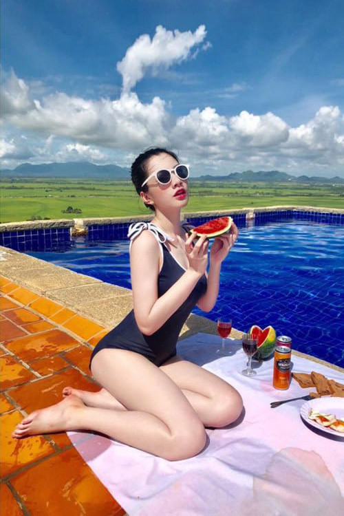 Bikini liền thân thanh lịch BKN320