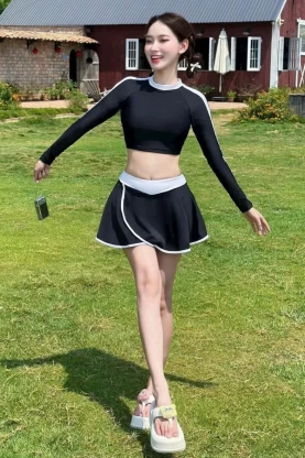 Đồ bơi dài tay croptop BKN1135